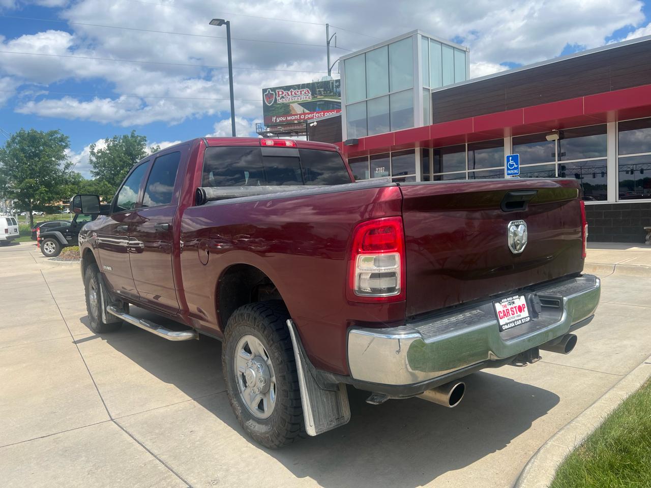 RAM 2500 Tradesman 4x4 Crew Cab 6'4" Box 2021