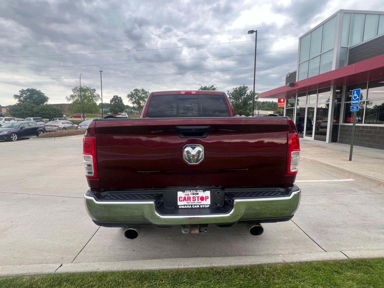 RAM 2500 Tradesman 4x4 Crew Cab 6'4" Box 2021