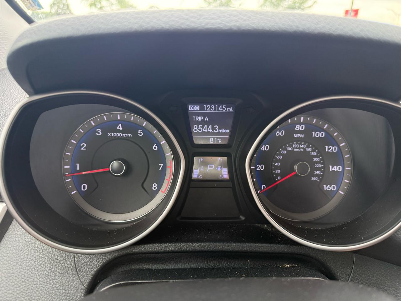 Hyundai Elantra GT 5dr HB Auto 2013