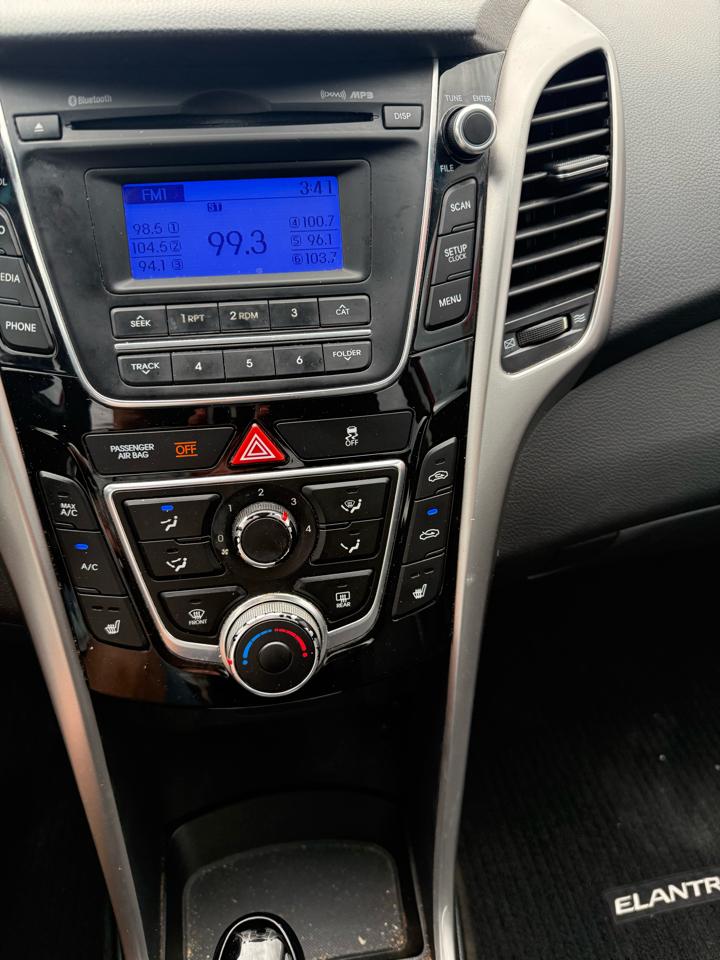 Hyundai Elantra GT 5dr HB Auto 2013