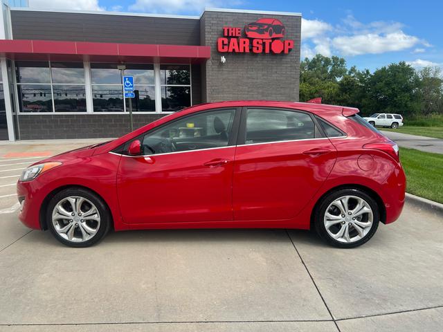 Red 2013 Hyundai Elantra GT Hatchback Automatic