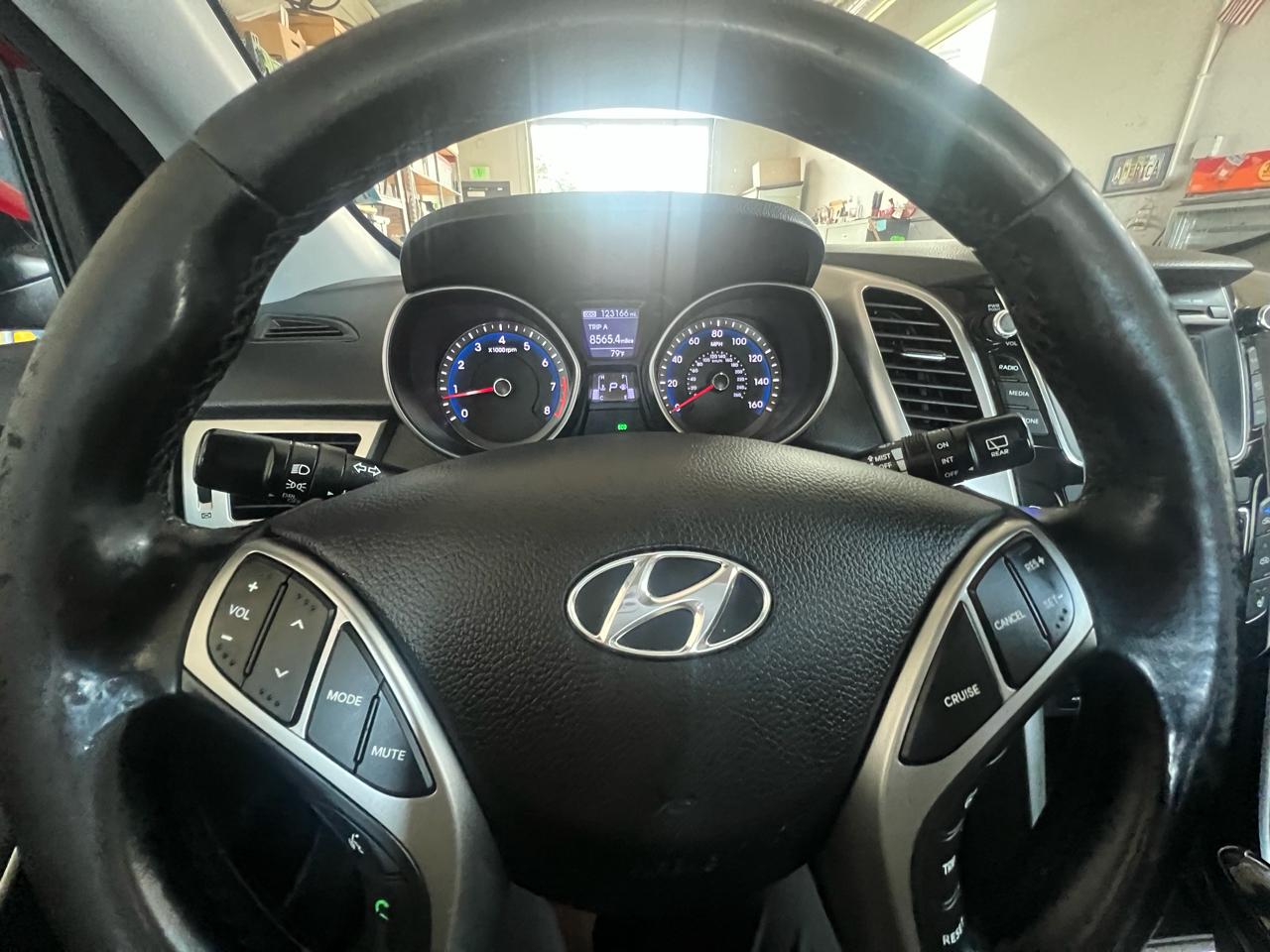 Hyundai Elantra GT 5dr HB Auto 2013