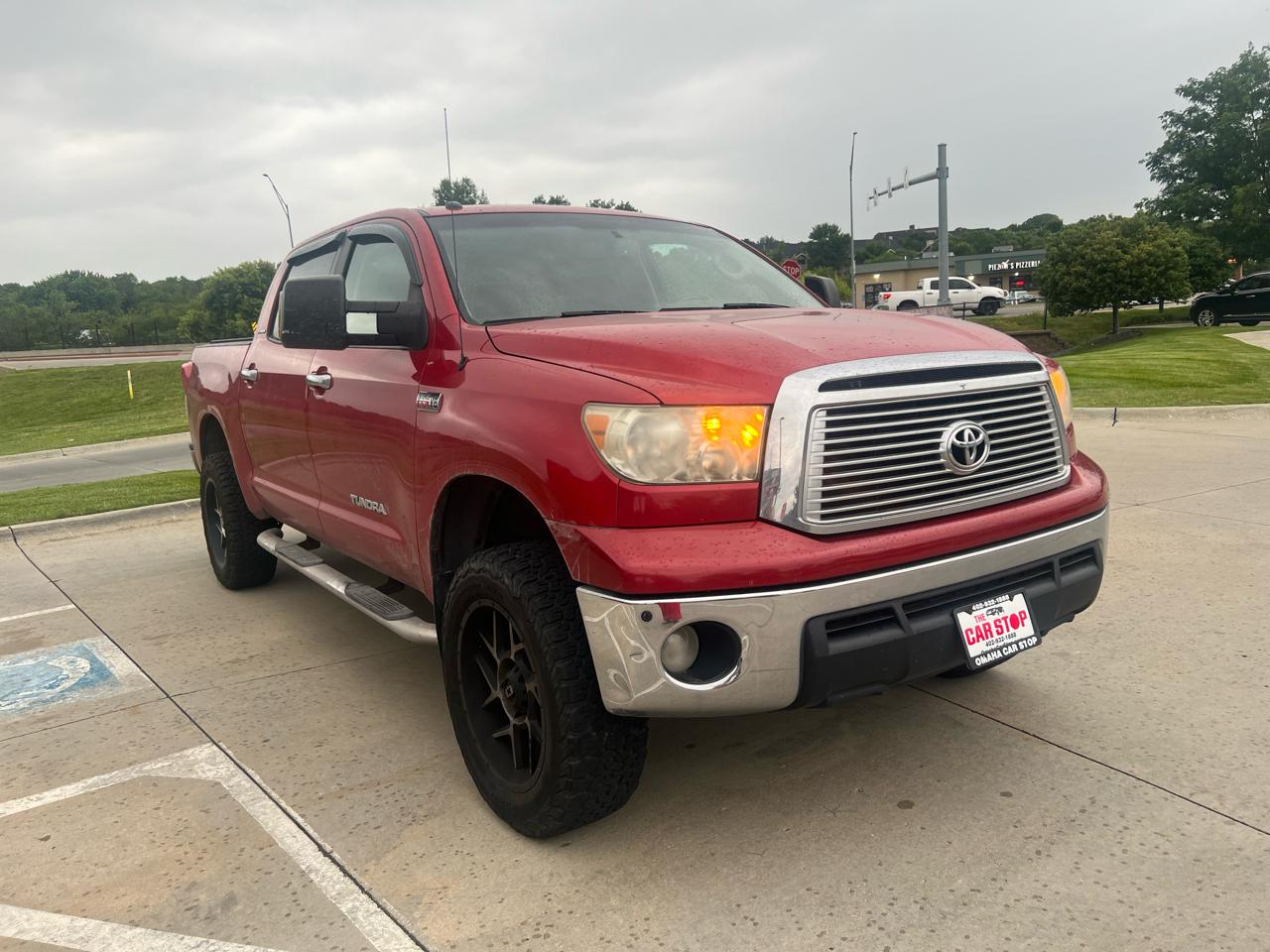Toyota Tundra 4WD Truck CrewMax 5.7L V8 6-Spd AT LTD (Natl) 2011