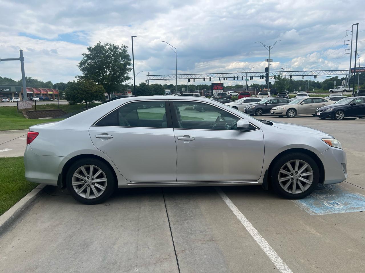 Toyota Camry 2014.5 4dr Sdn I4 Auto SE Sport (Natl) 2014