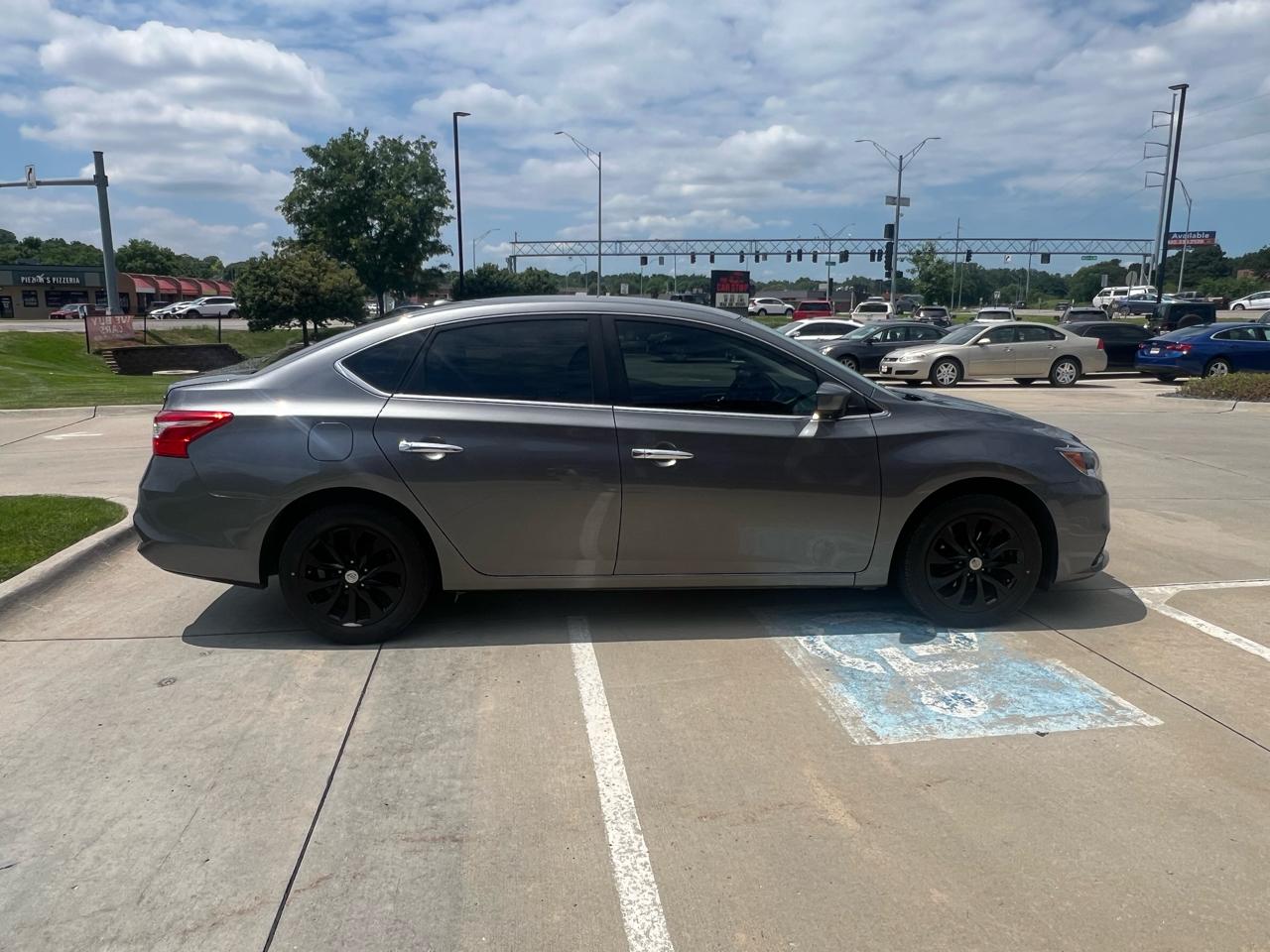 Nissan Sentra SV CVT 2019