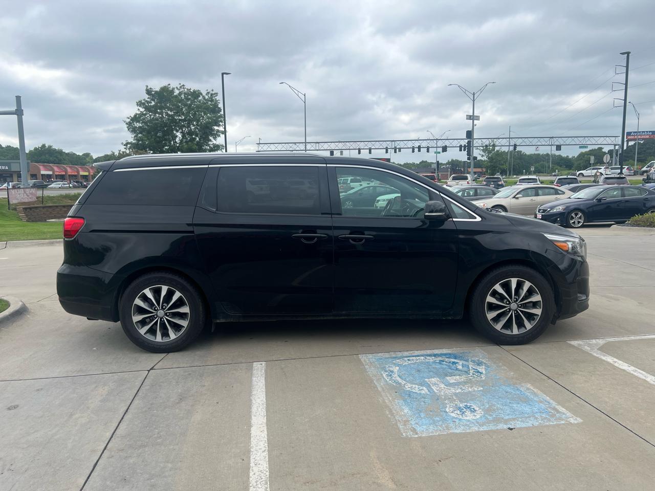 Kia Sedona 4dr Wgn SX 2016