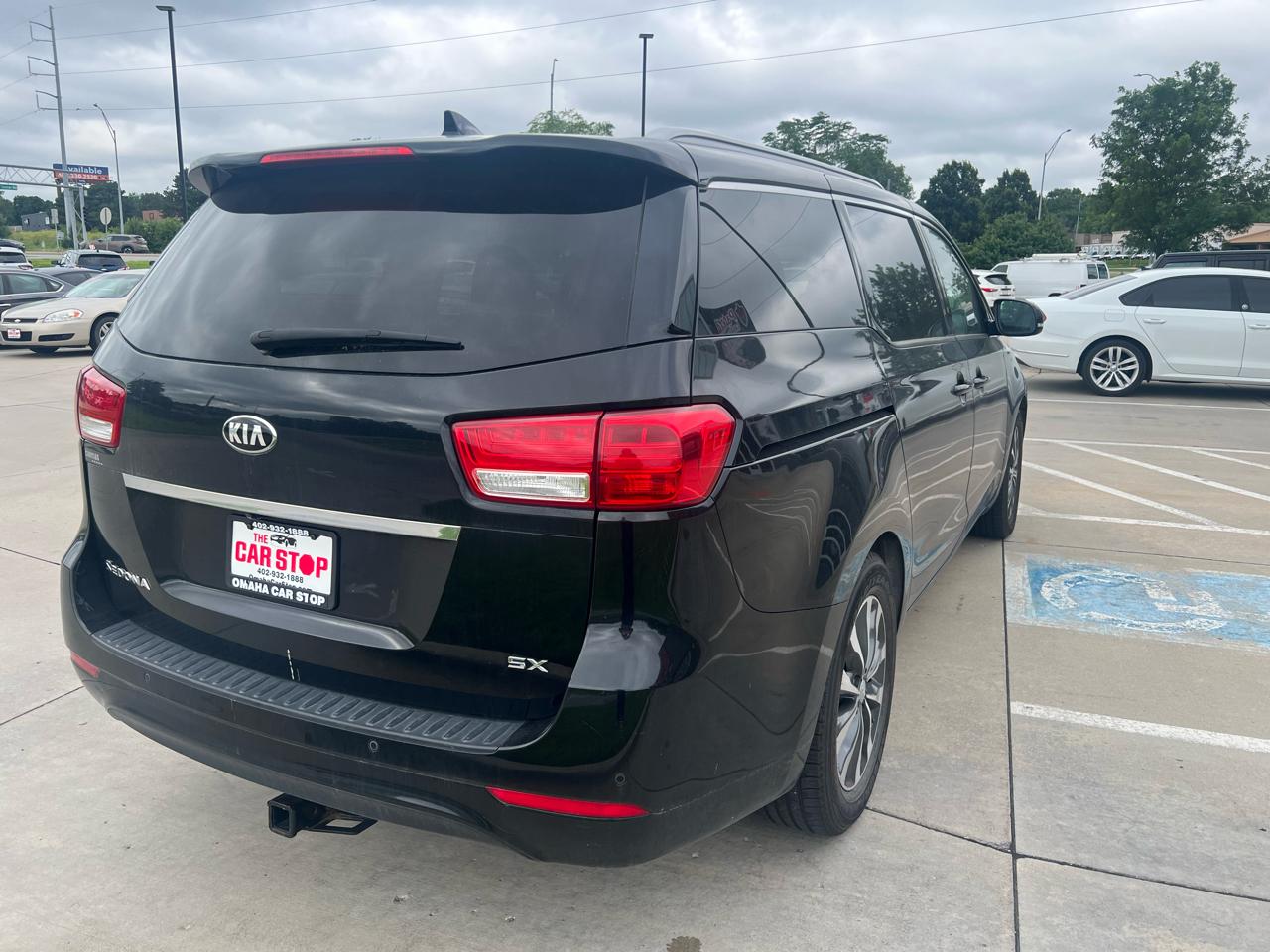 Kia Sedona 4dr Wgn SX 2016
