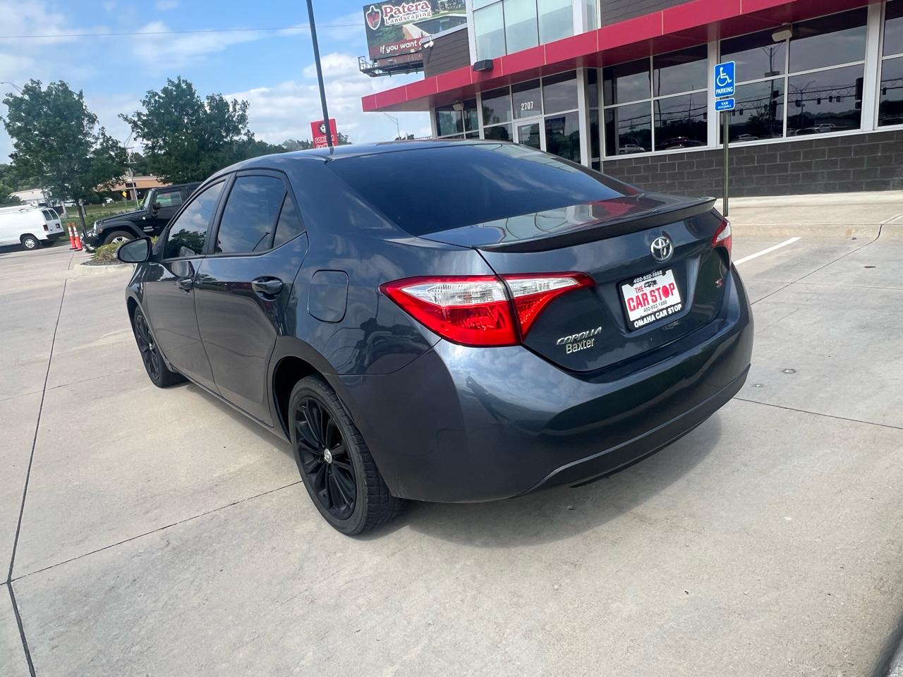Toyota Corolla 4dr Sdn CVT LE Premium (Natl) 2015