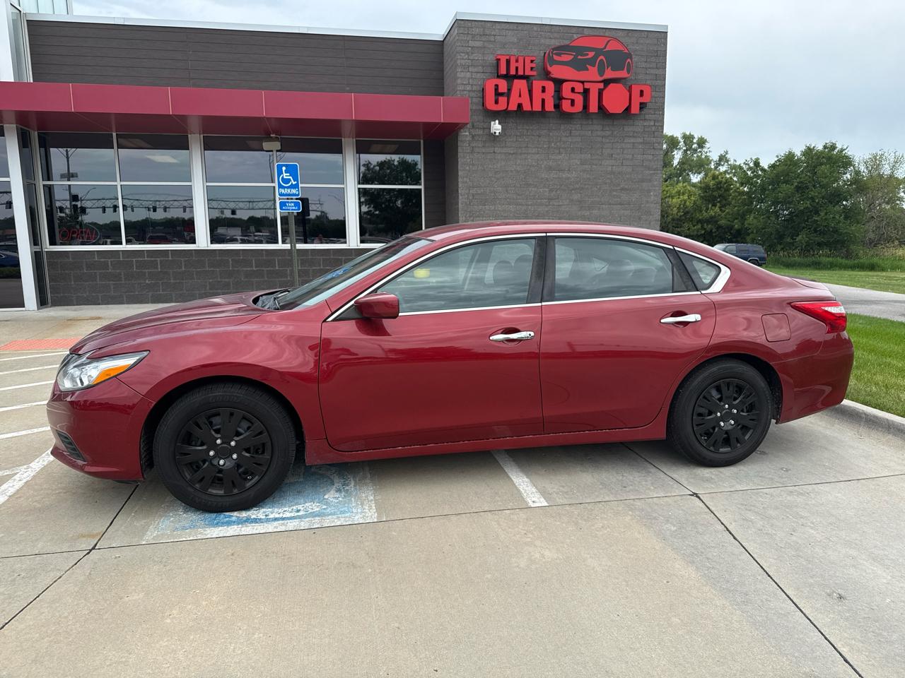 Nissan Altima 4dr Sdn I4 2.5 2016