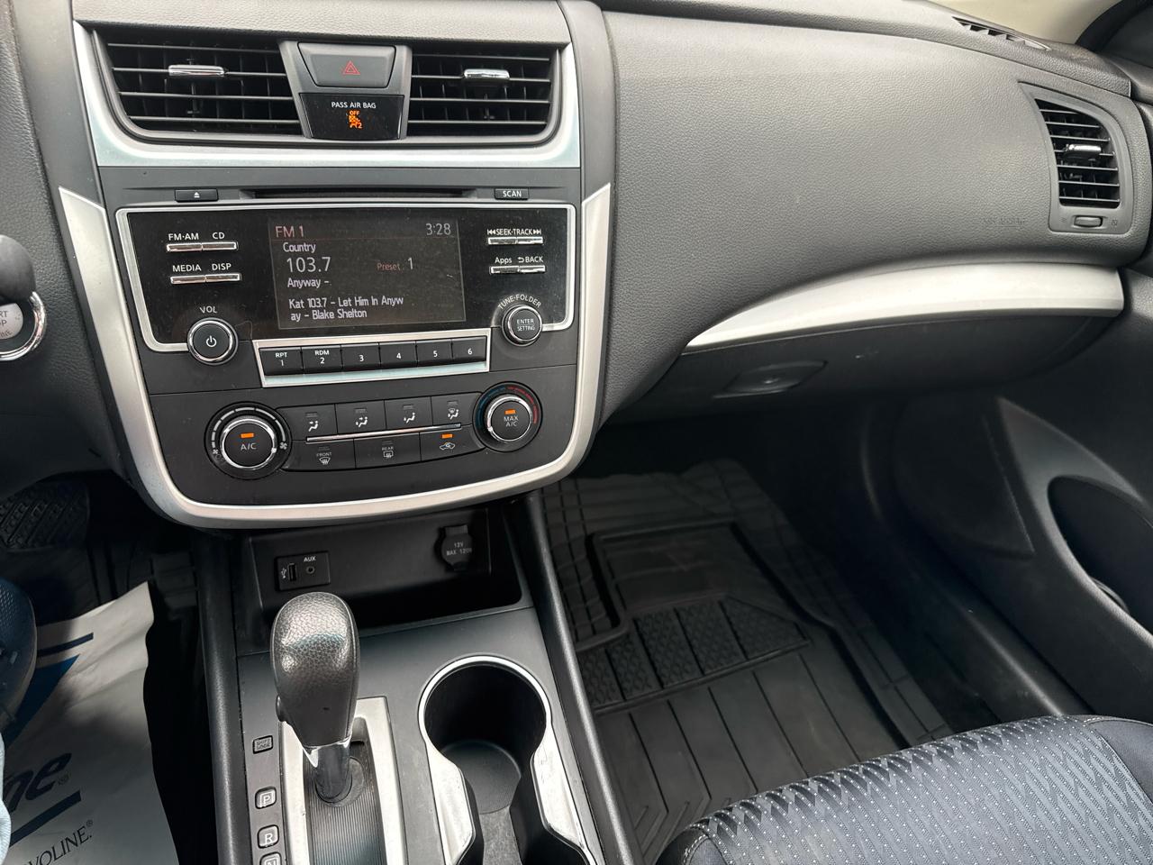Nissan Altima 4dr Sdn I4 2.5 2016