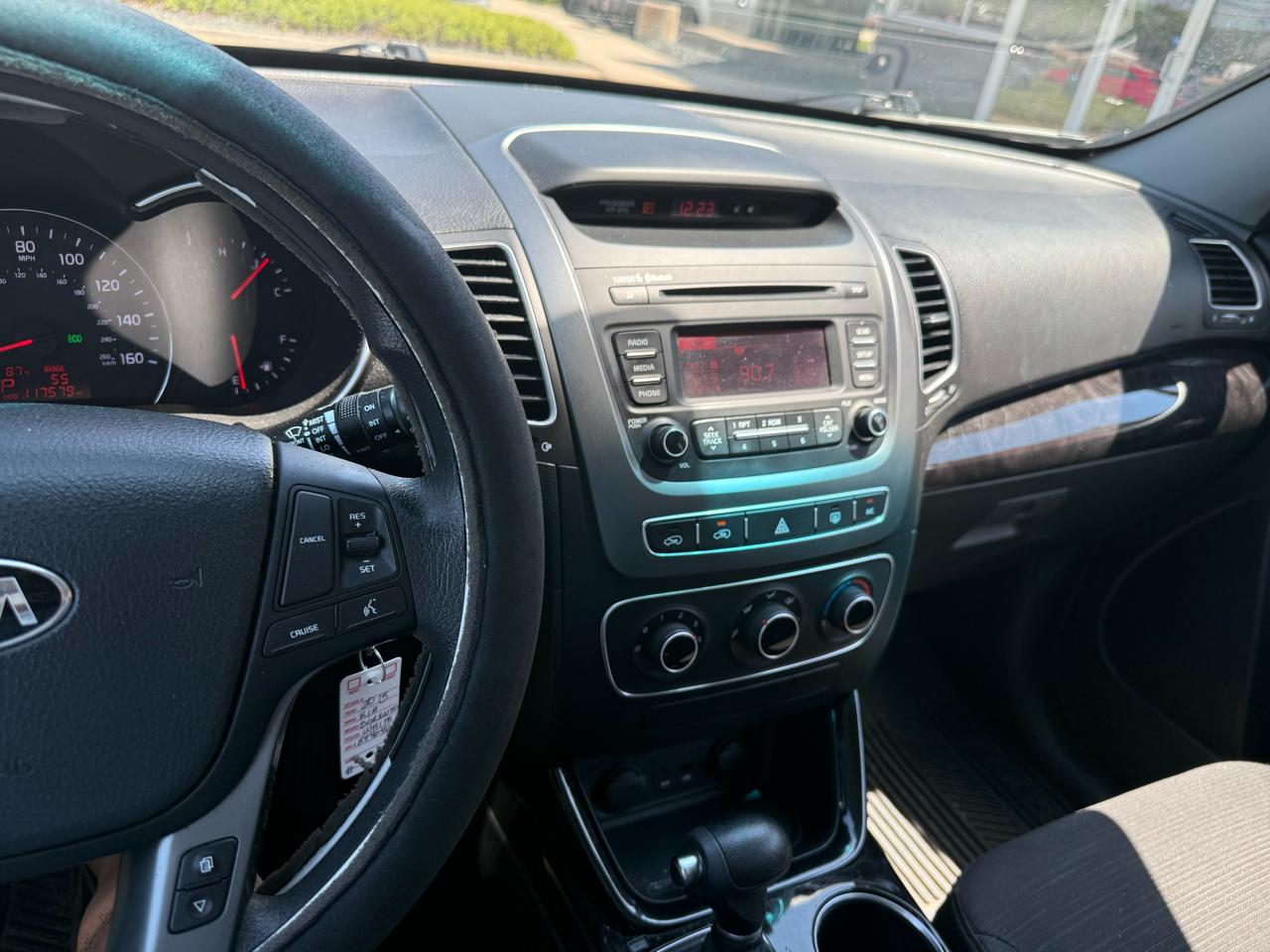 Kia Sorento 2WD 4dr I4 LX 2015