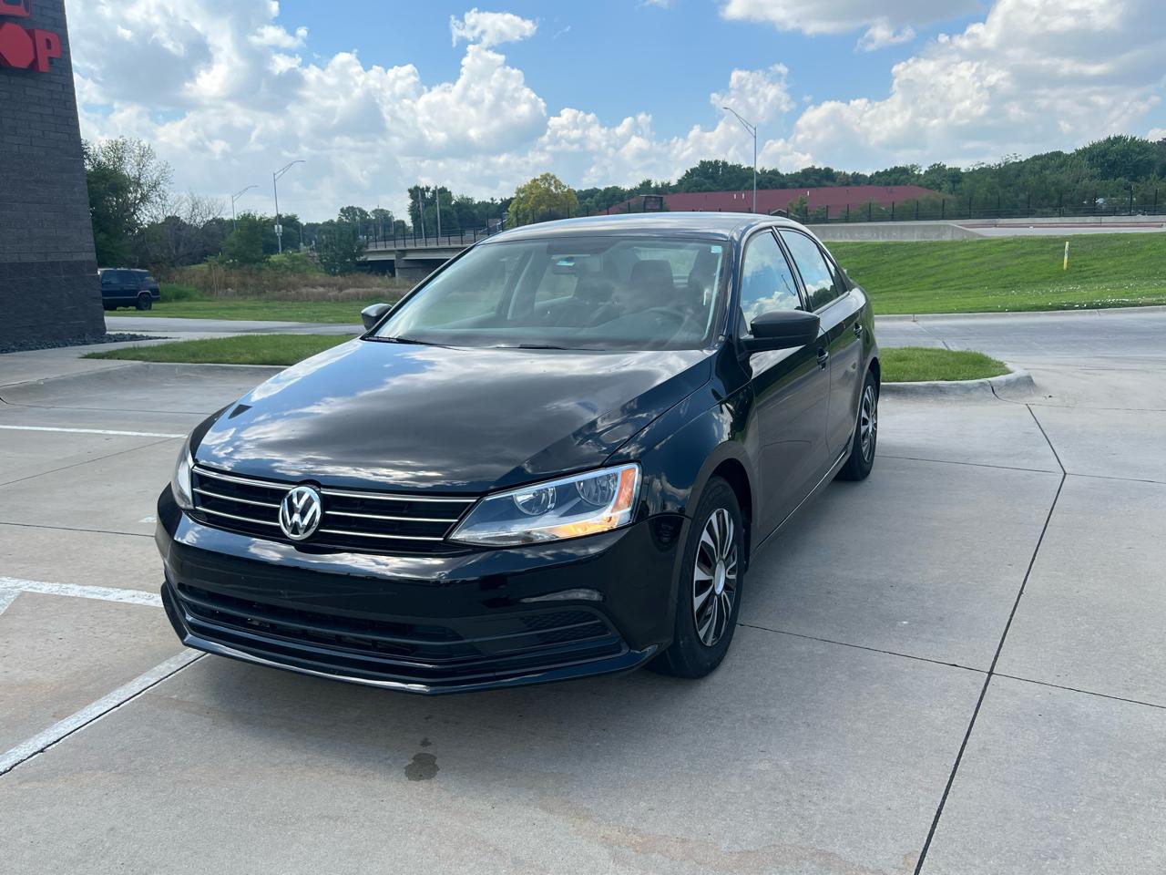 Volkswagen Jetta Sedan 4dr Auto 1.4T S 2016