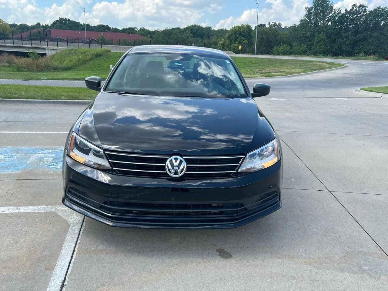 Volkswagen Jetta Sedan 4dr Auto 1.4T S 2016