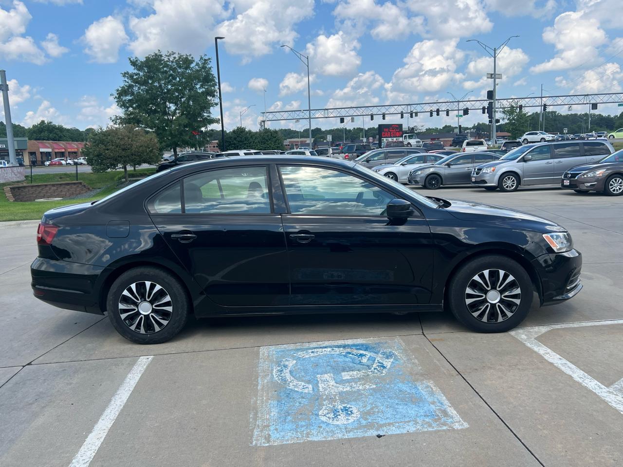 Volkswagen Jetta Sedan 4dr Auto 1.4T S 2016