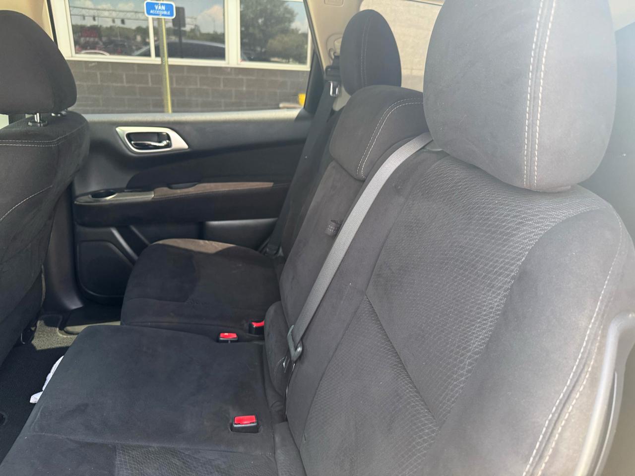 Nissan Pathfinder 4WD 4dr S 2014