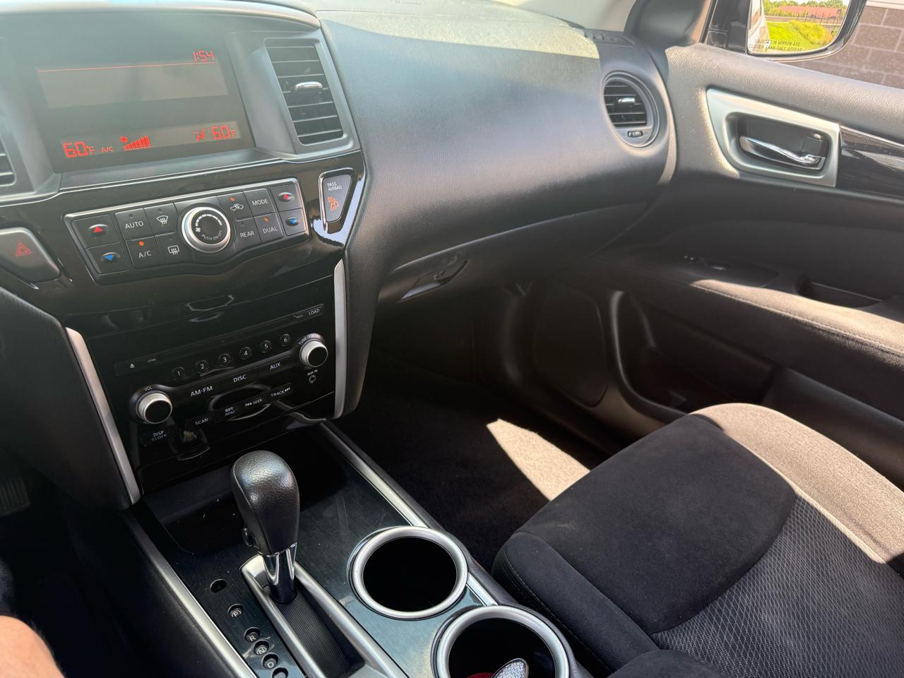 Nissan Pathfinder 4WD 4dr S 2014