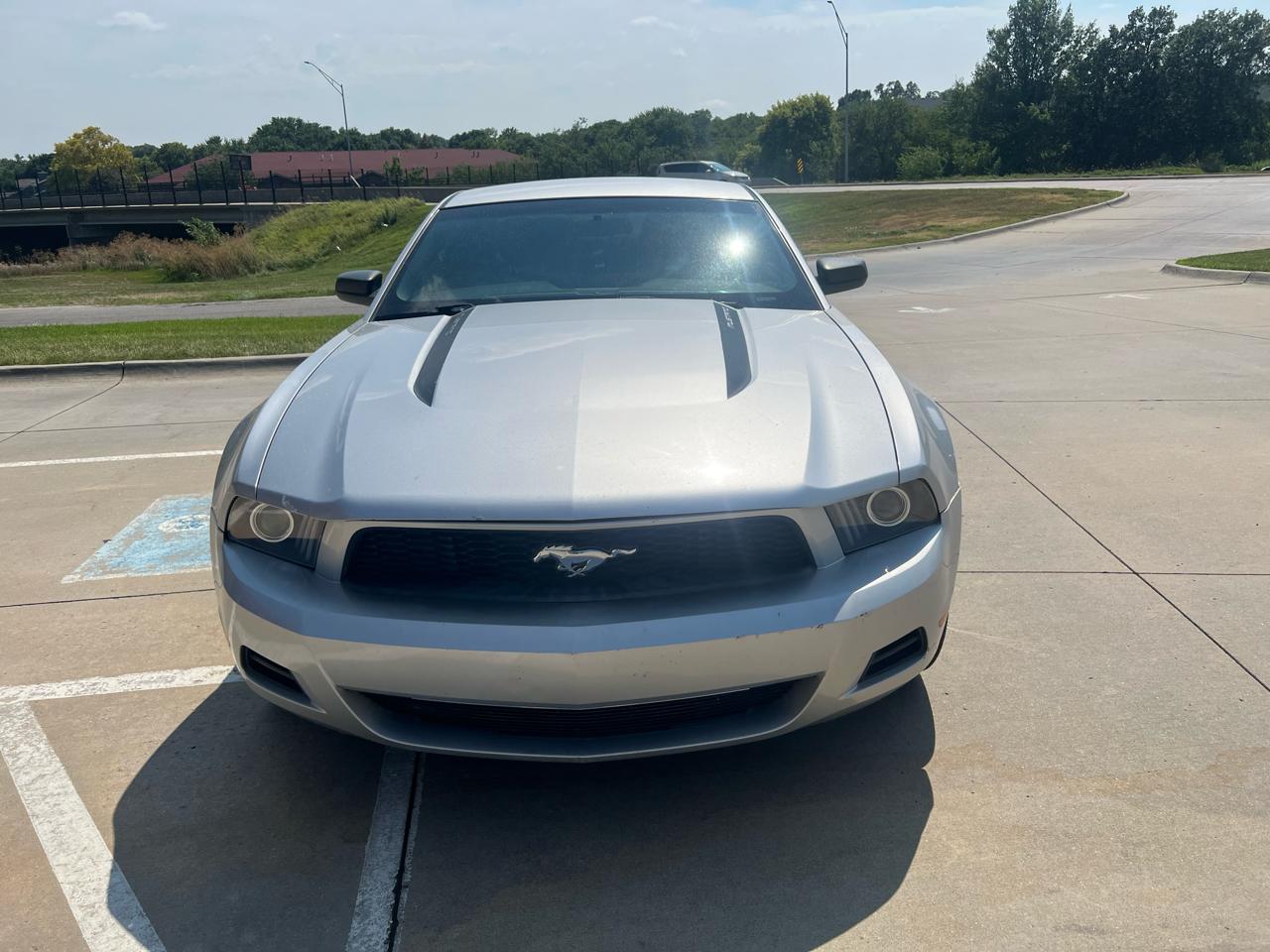 Ford Mustang 2dr Cpe V6 2011