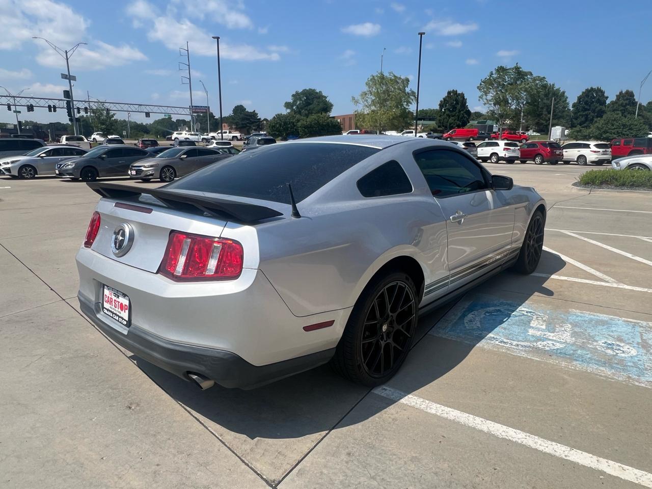 Ford Mustang 2dr Cpe V6 2011
