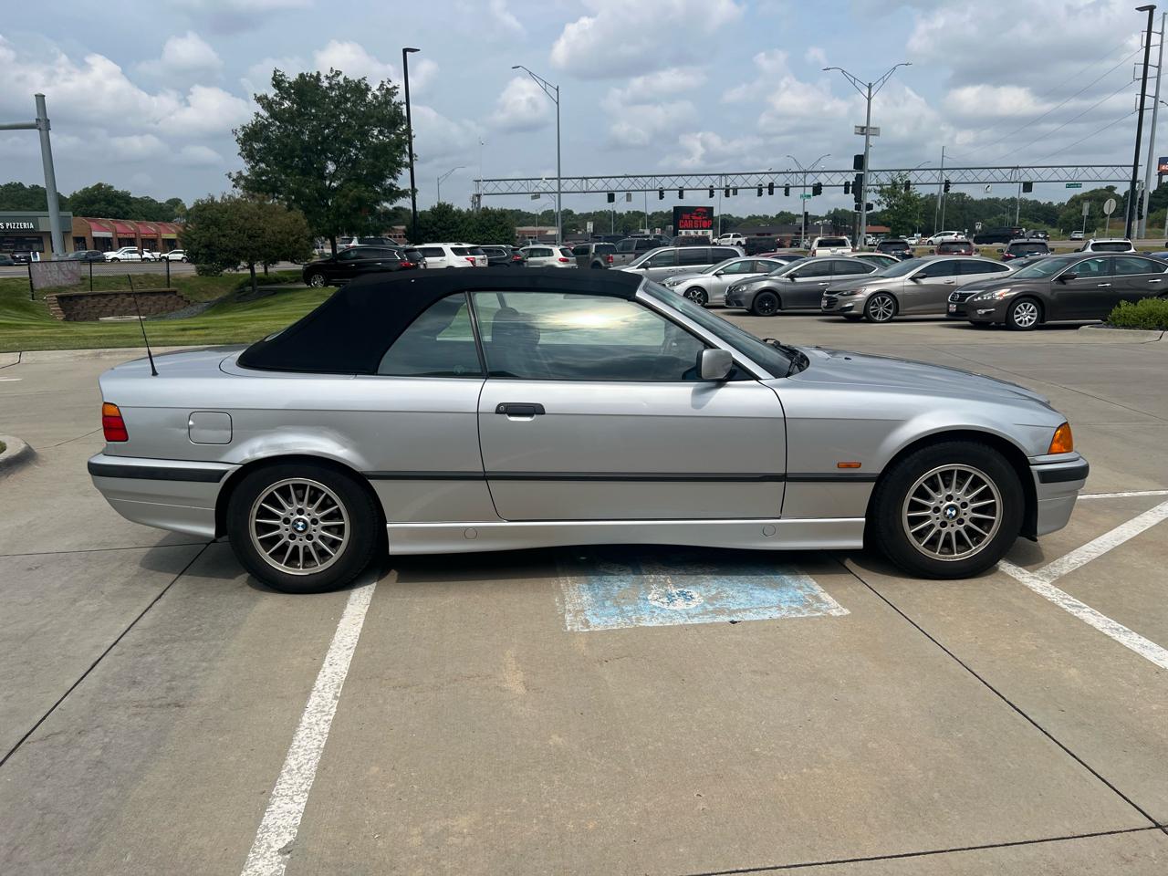 BMW 3 Series 323ICA 2dr Convertible Auto 1999