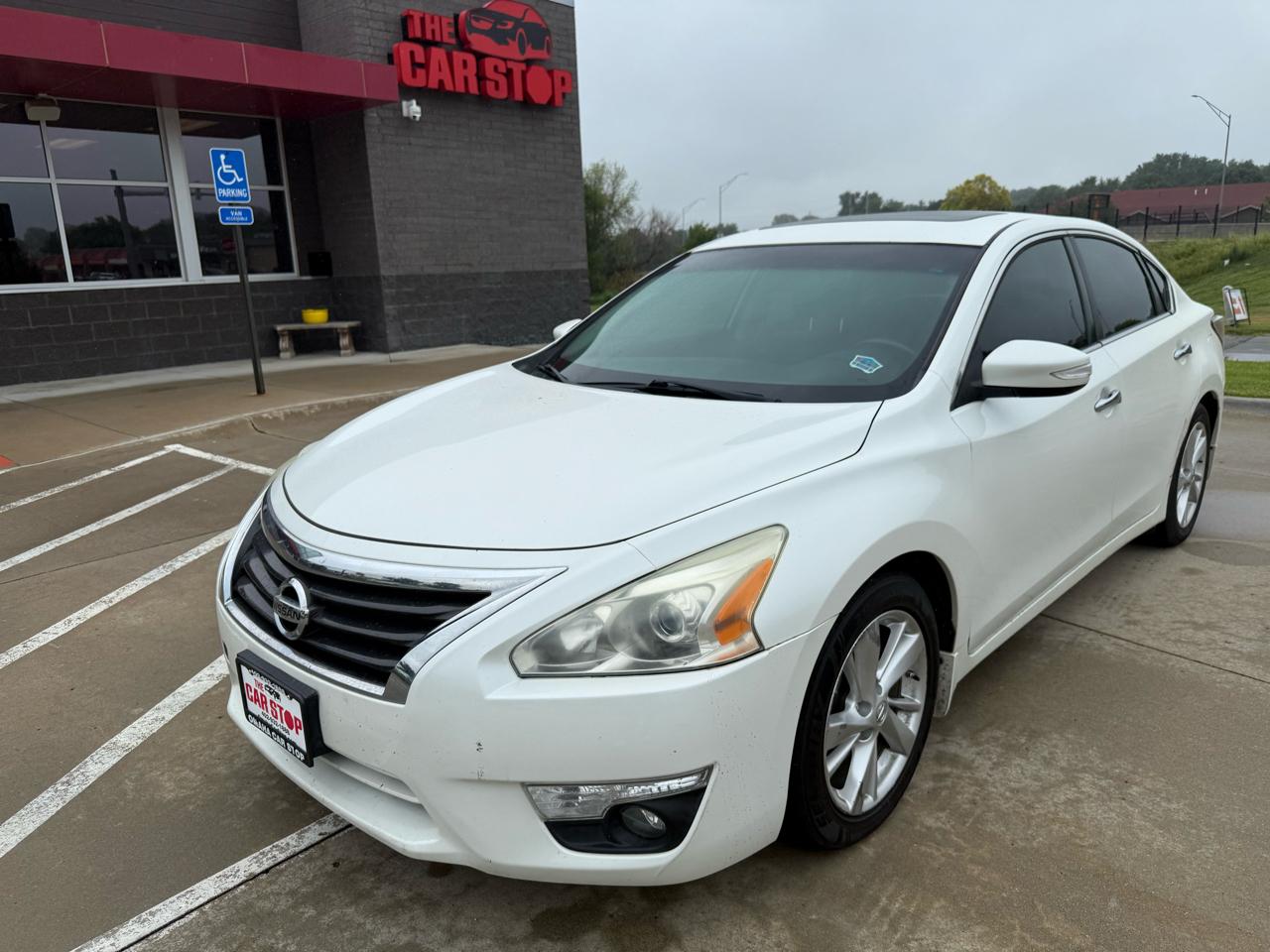 Nissan Altima 4dr Sdn I4 2.5 SL 2015