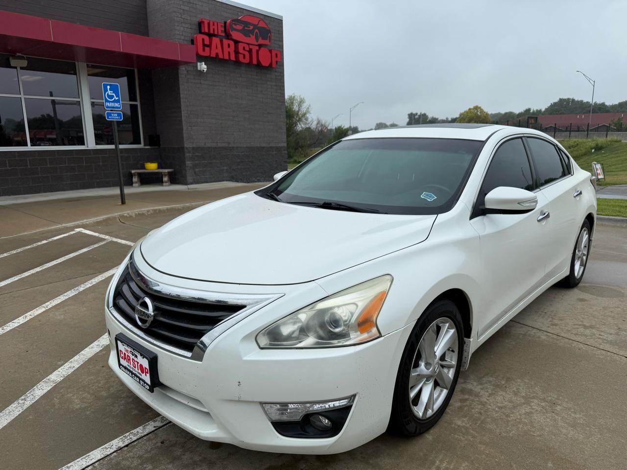 Nissan Altima 4dr Sdn I4 2.5 SL 2015