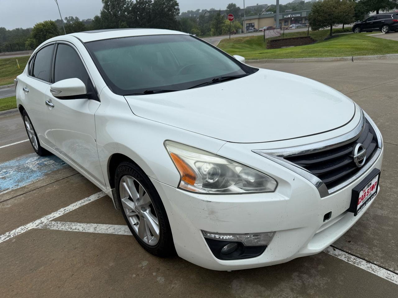 Nissan Altima 4dr Sdn I4 2.5 SL 2015