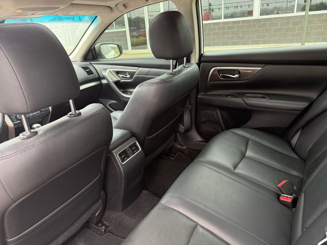 Nissan Altima 4dr Sdn I4 2.5 SL 2015