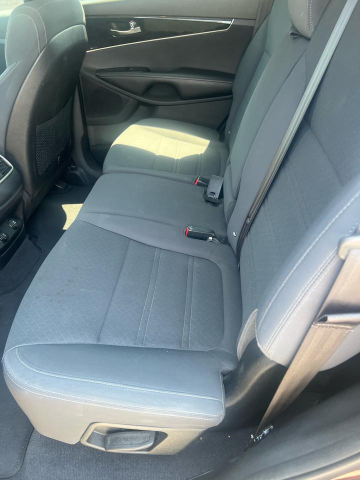 Kia Sorento FWD 4dr 2.4L LX 2016