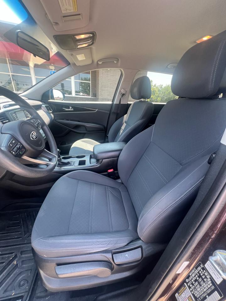 Kia Sorento FWD 4dr 2.4L LX 2016