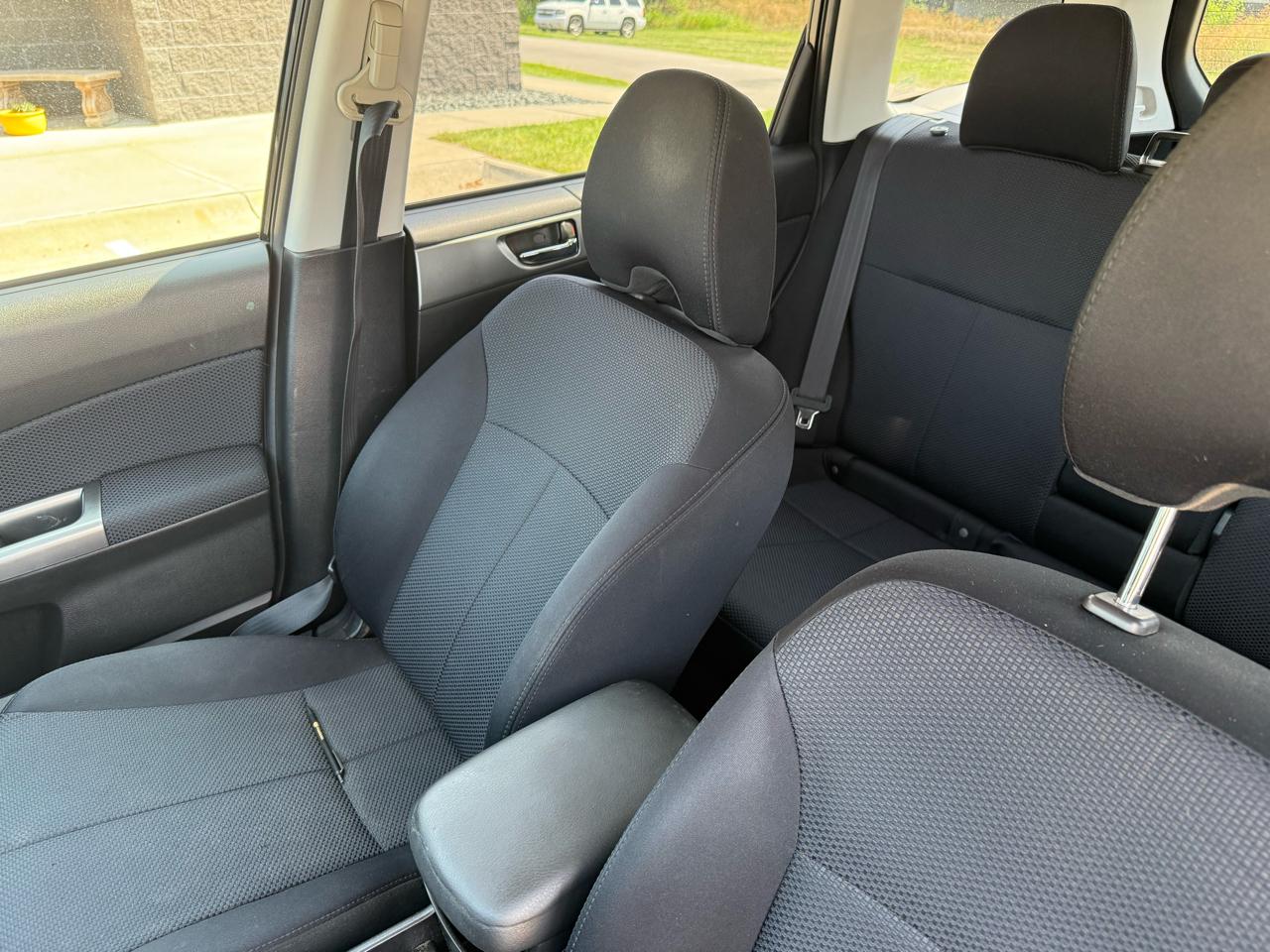 Subaru Forester 4dr Auto 2.5X Premium 2012