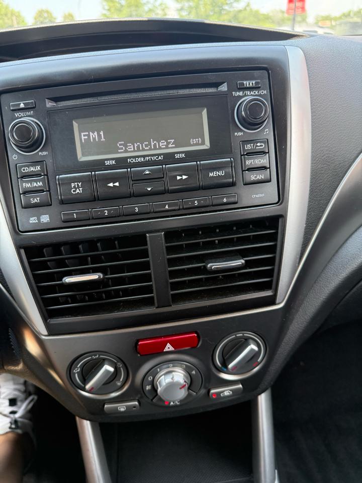 Subaru Forester 4dr Auto 2.5X Premium 2012