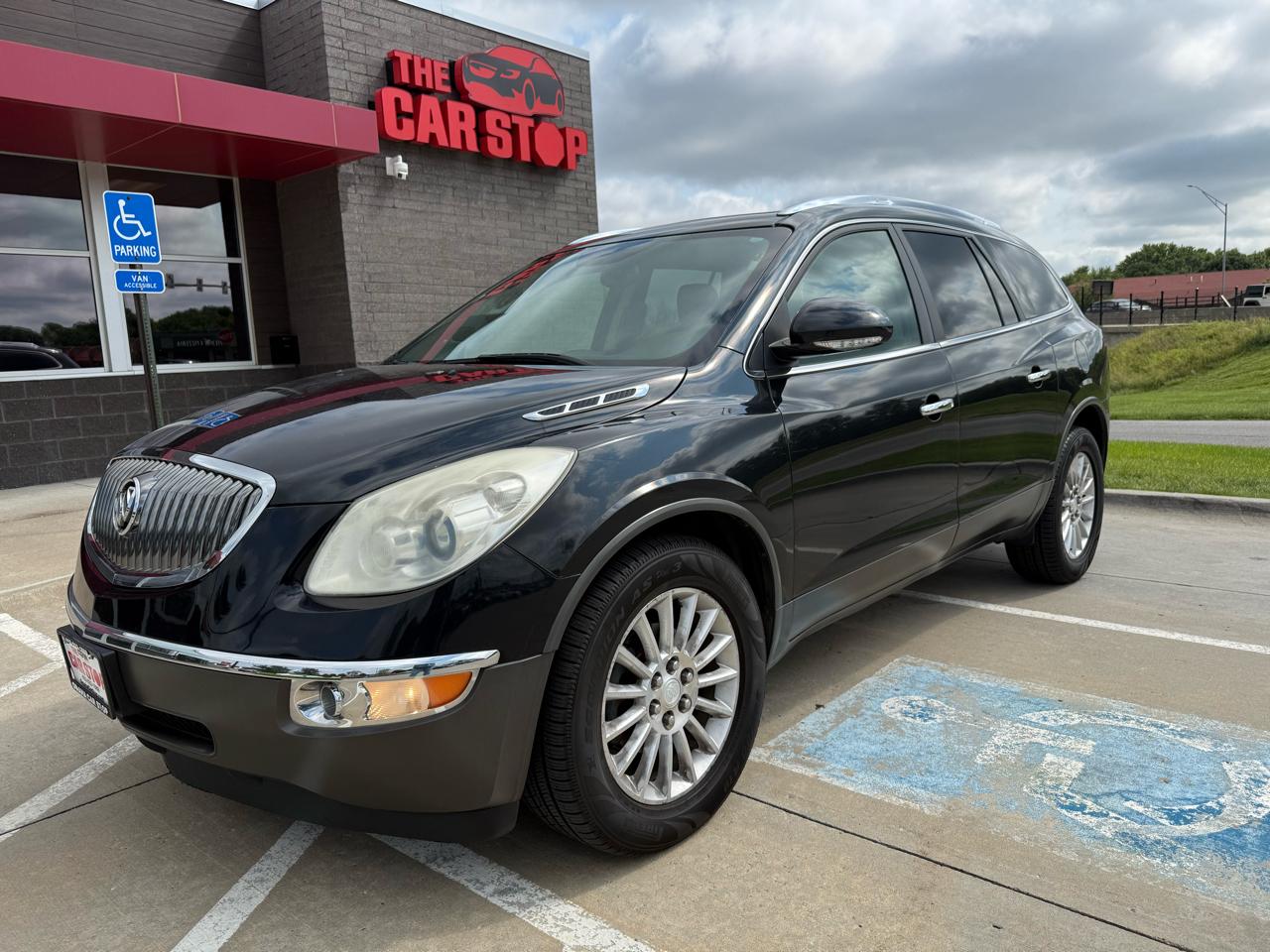 Buick Enclave AWD 4dr Leather 2012