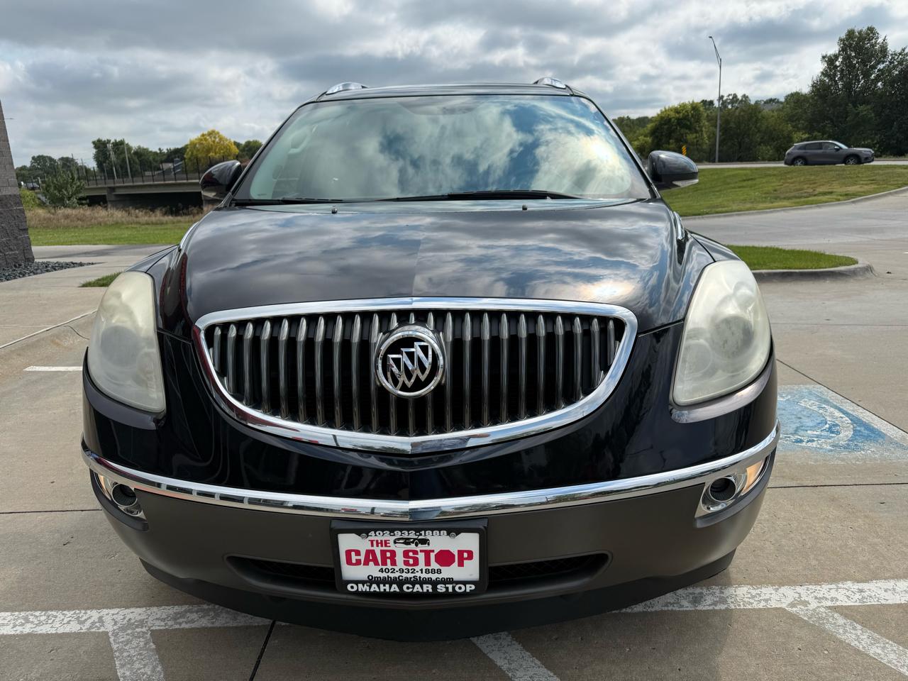 Buick Enclave AWD 4dr Leather 2012