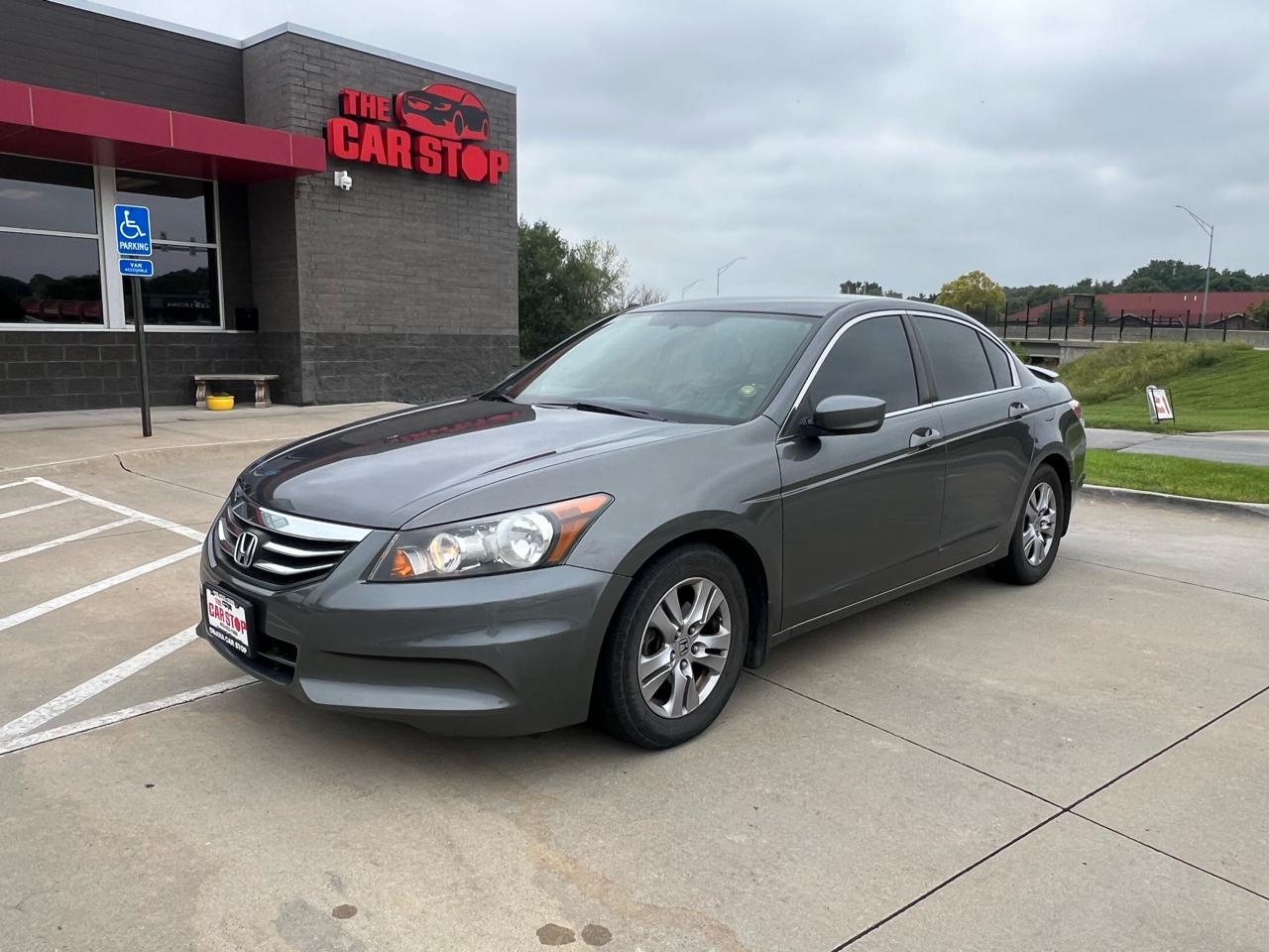 Honda Accord Sdn 4dr I4 Auto SE 2012