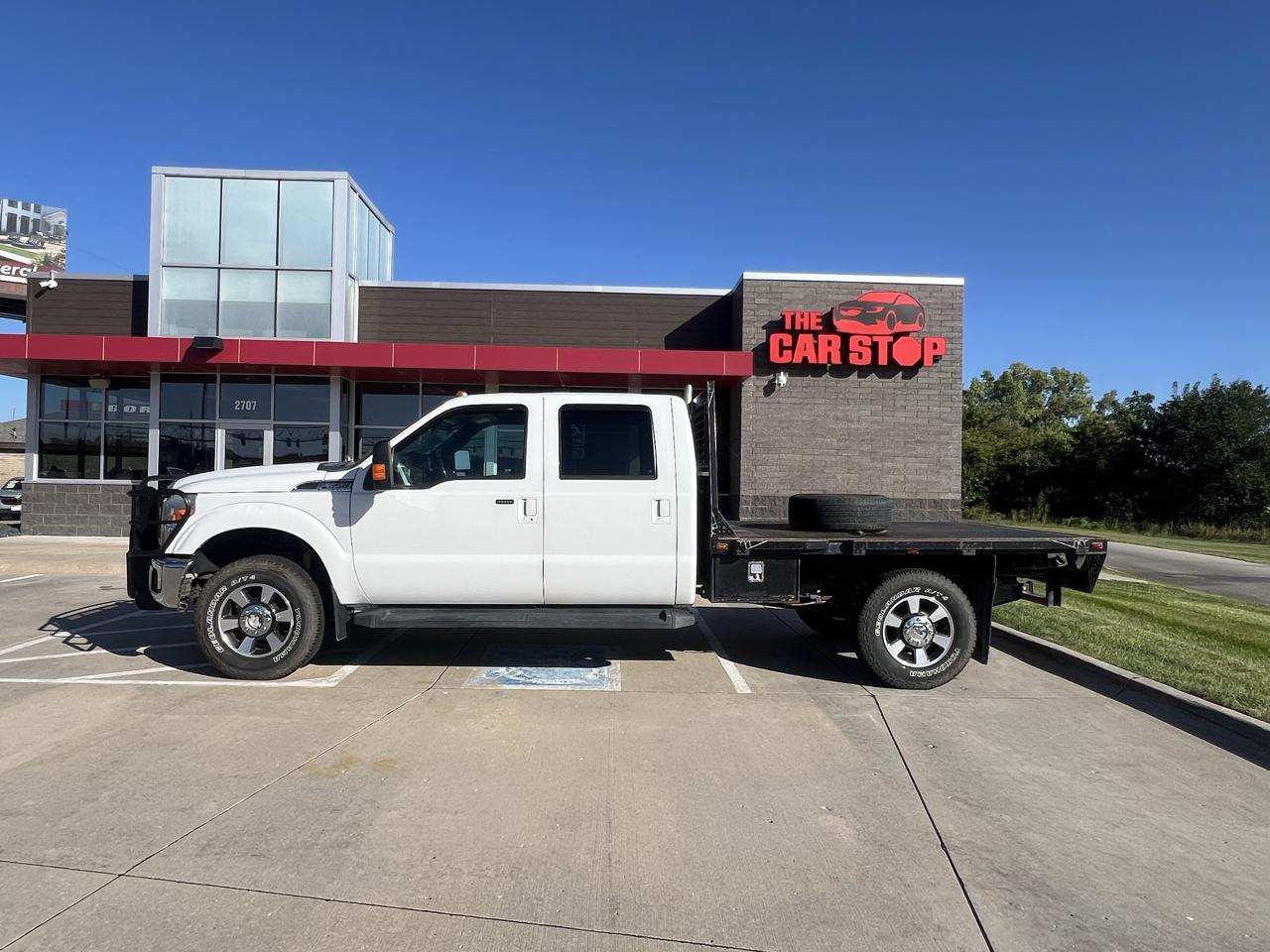 2015 Ford Super Duty F-350 SRW 4WD Crew Cab 176" WB 60" CA XLT