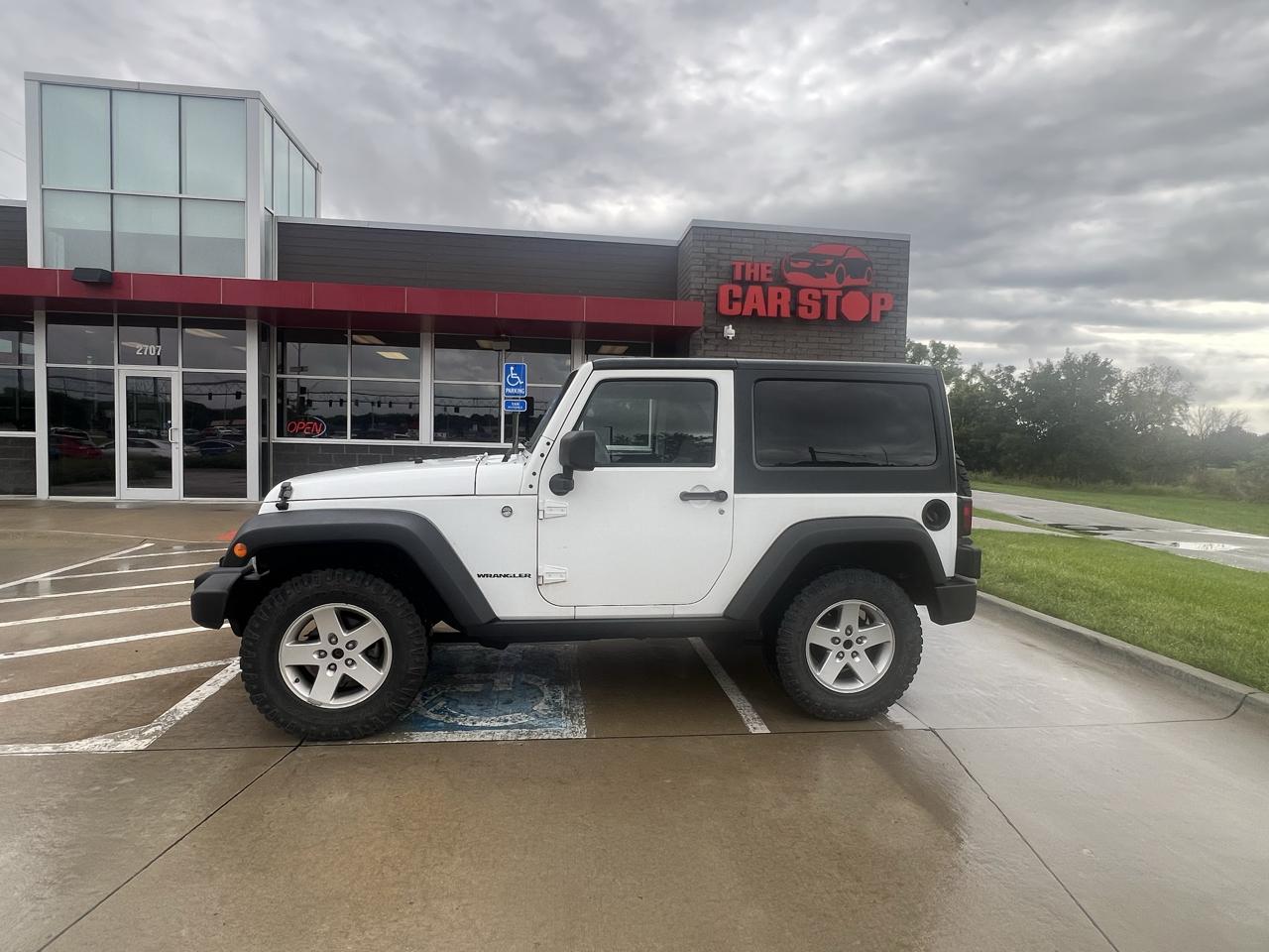 Jeep Wrangler 4WD 2dr Rubicon 2011