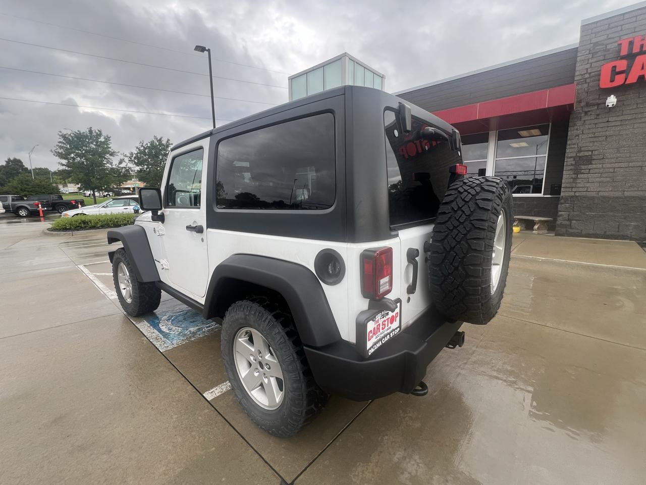 Jeep Wrangler 4WD 2dr Rubicon 2011