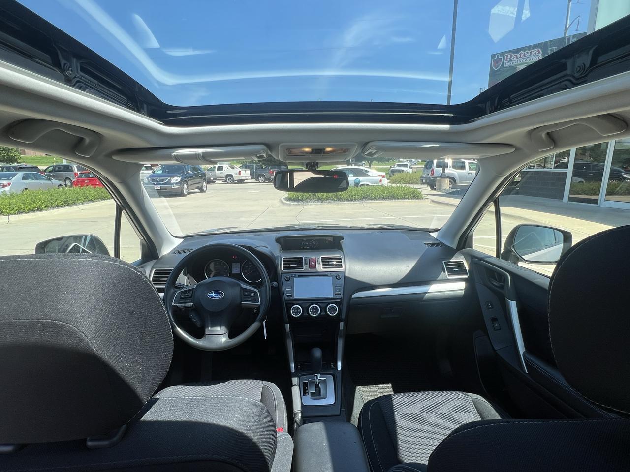 Subaru Forester 4dr CVT 2.5i Premium PZEV 2016