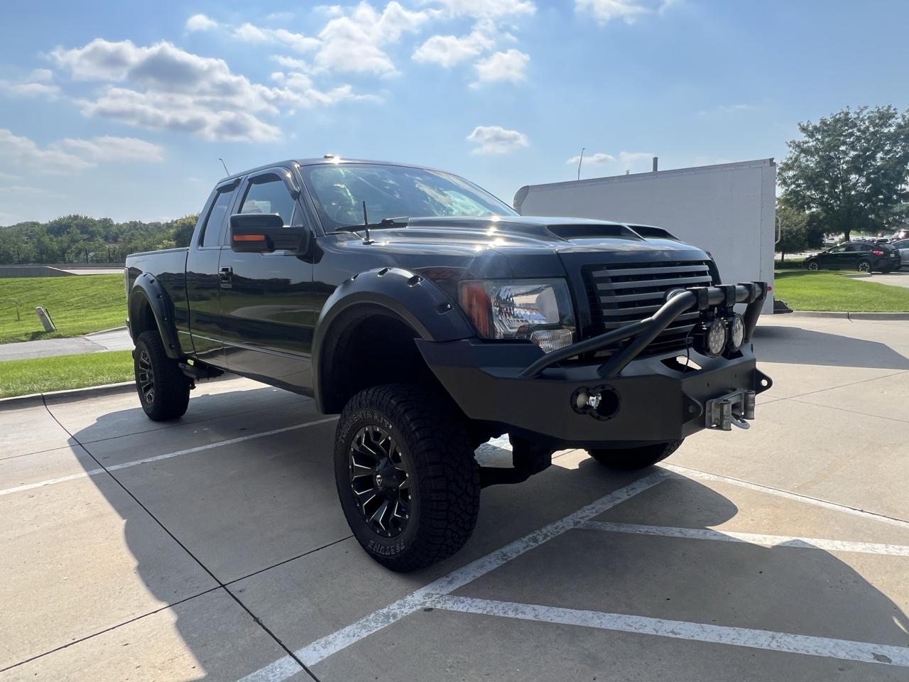 Ford F-150 4WD SuperCab 145" Lariat 2011