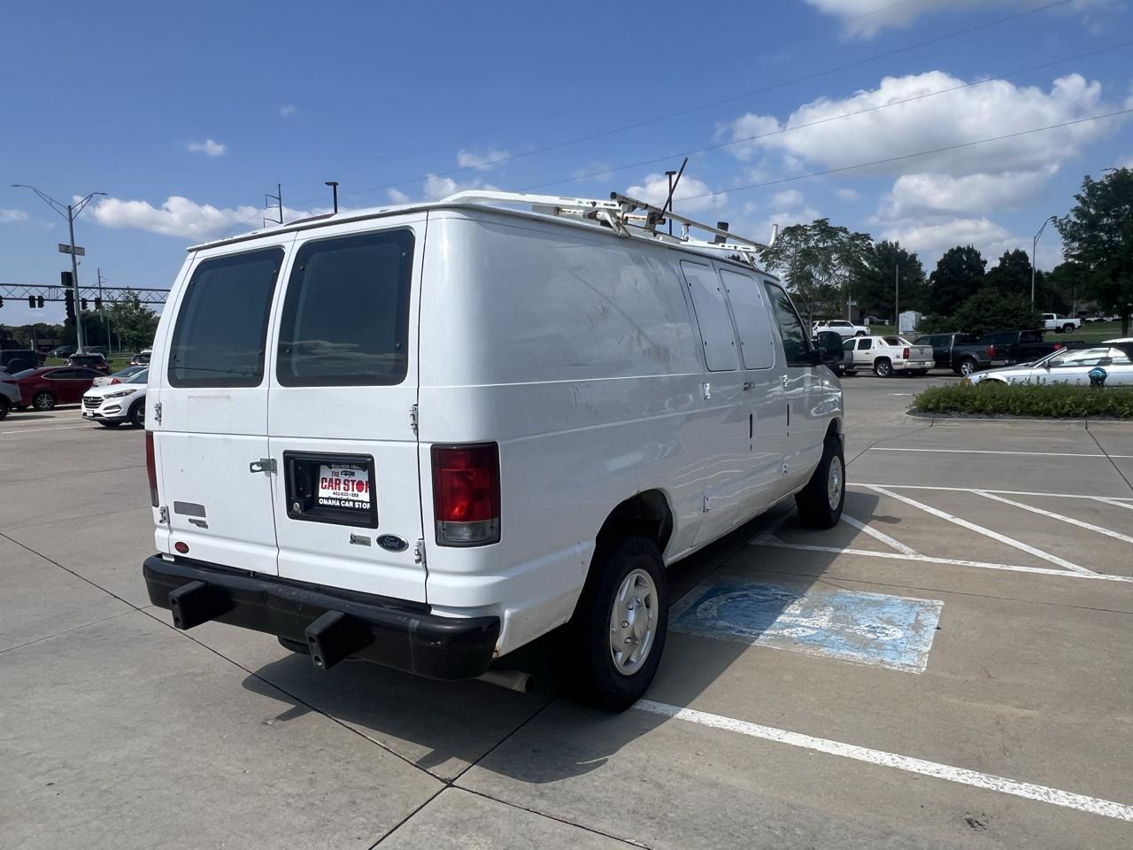 Ford Econoline Cargo Van E-250 Recreational 2012