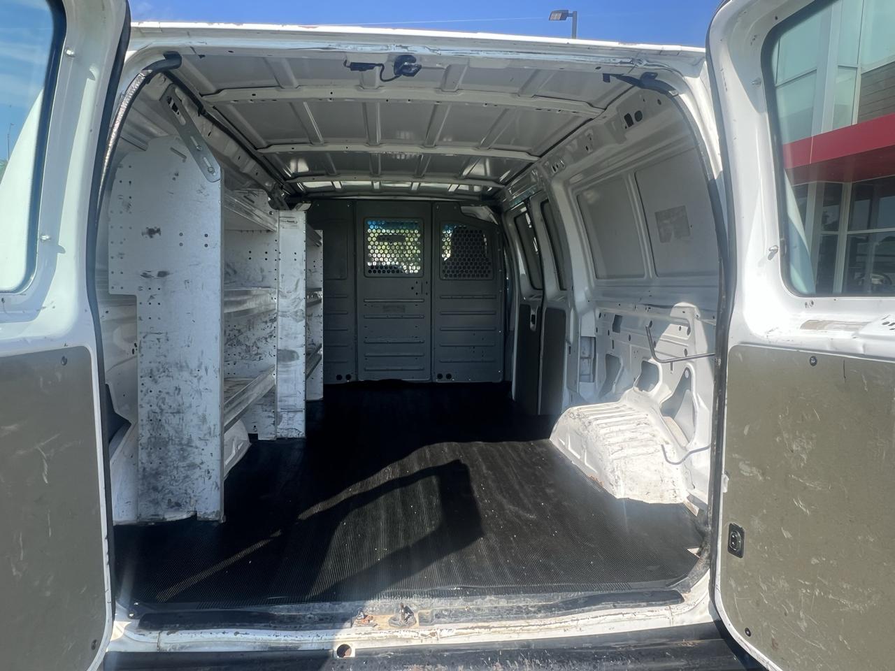 Ford Econoline Cargo Van E-250 Recreational 2012