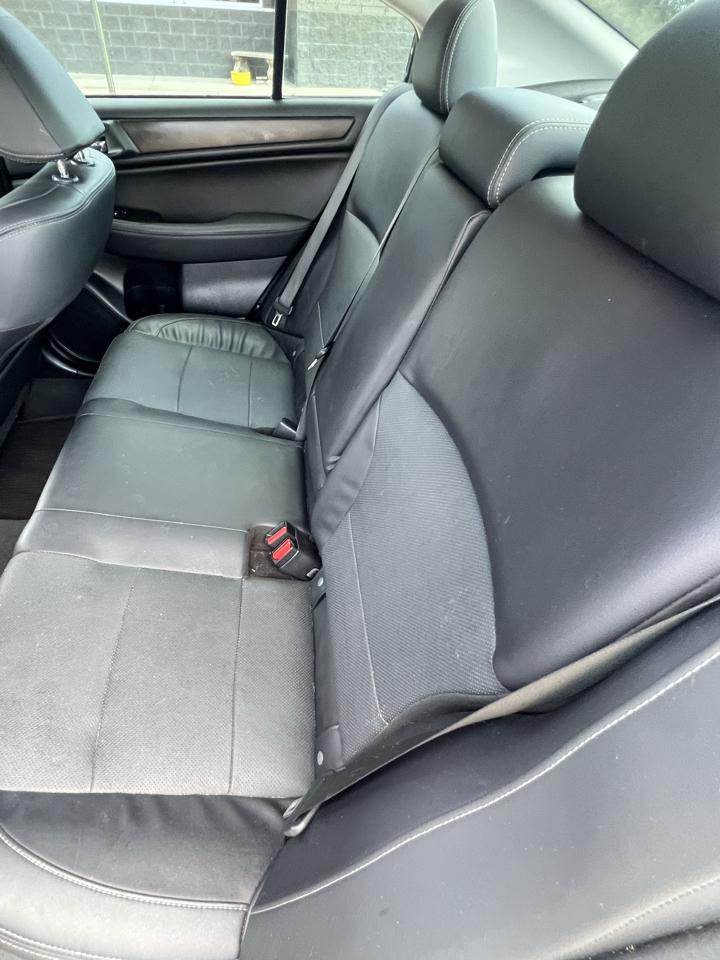 Subaru Legacy 3.6R Limited 2017