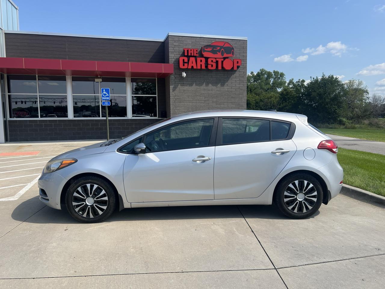 Kia Forte 5-Door 5dr HB Auto LX 2016
