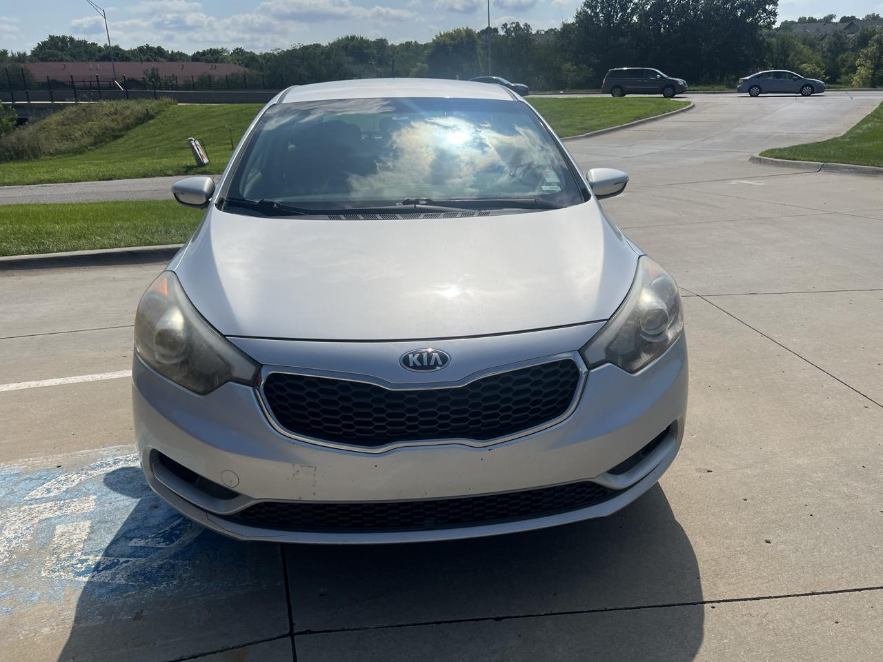 Kia Forte 5-Door 5dr HB Auto LX 2016