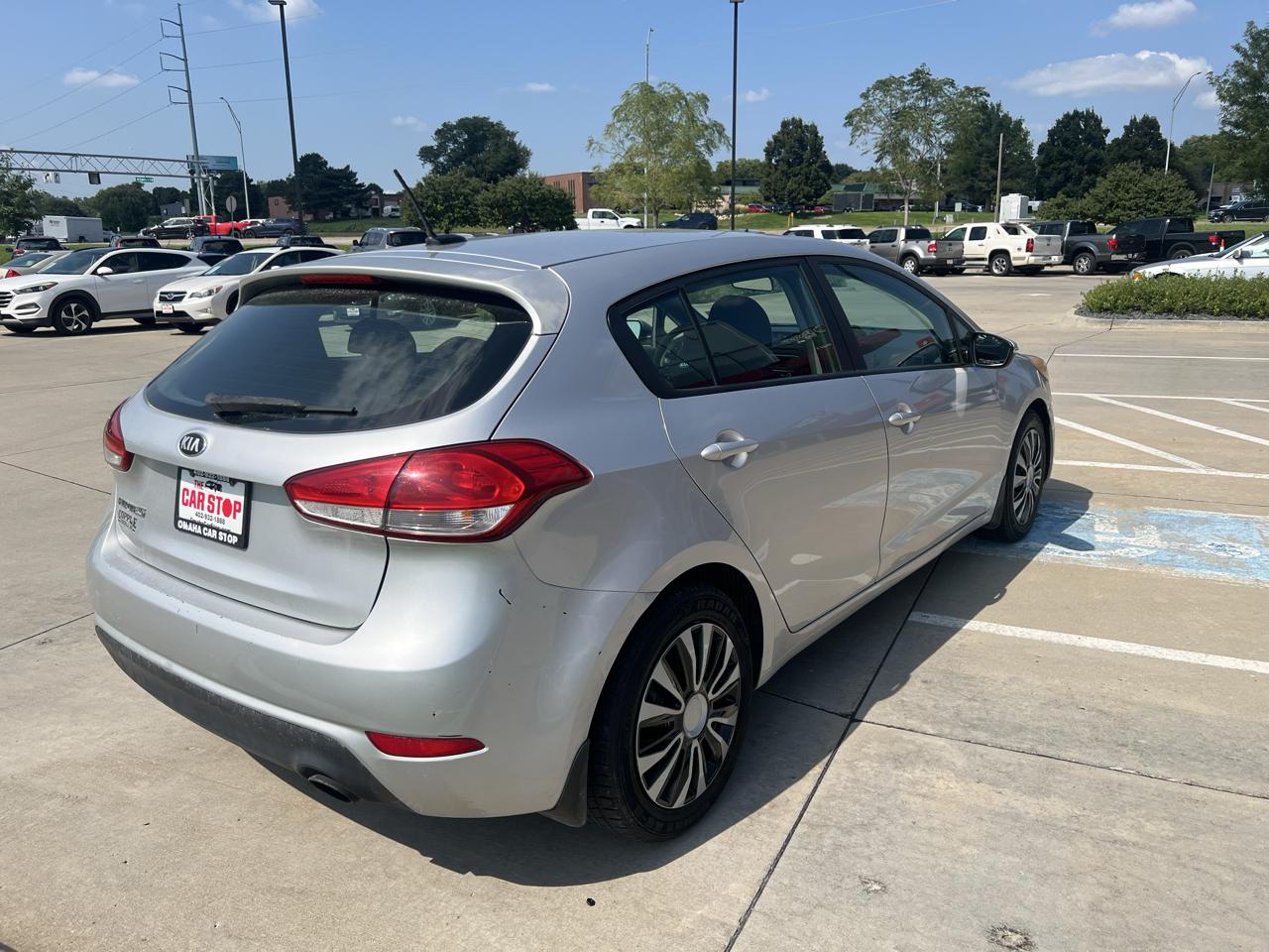 Kia Forte 5-Door 5dr HB Auto LX 2016