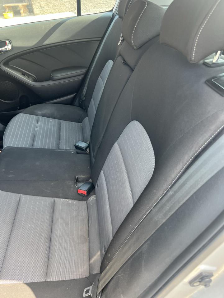 Kia Forte 5-Door 5dr HB Auto LX 2016
