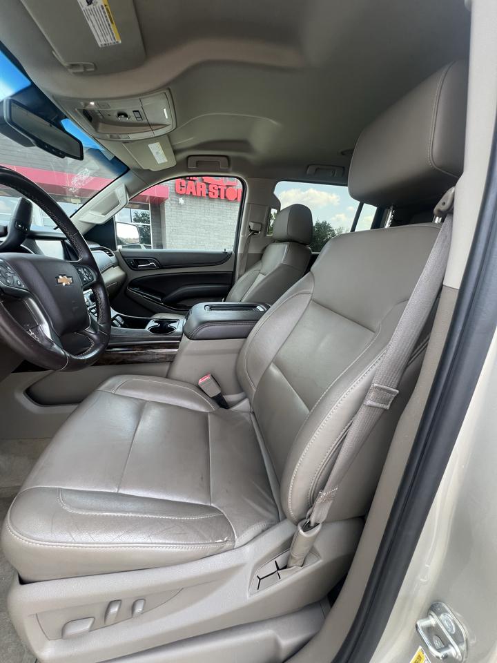 Chevrolet Suburban 4WD 4dr LT 2015