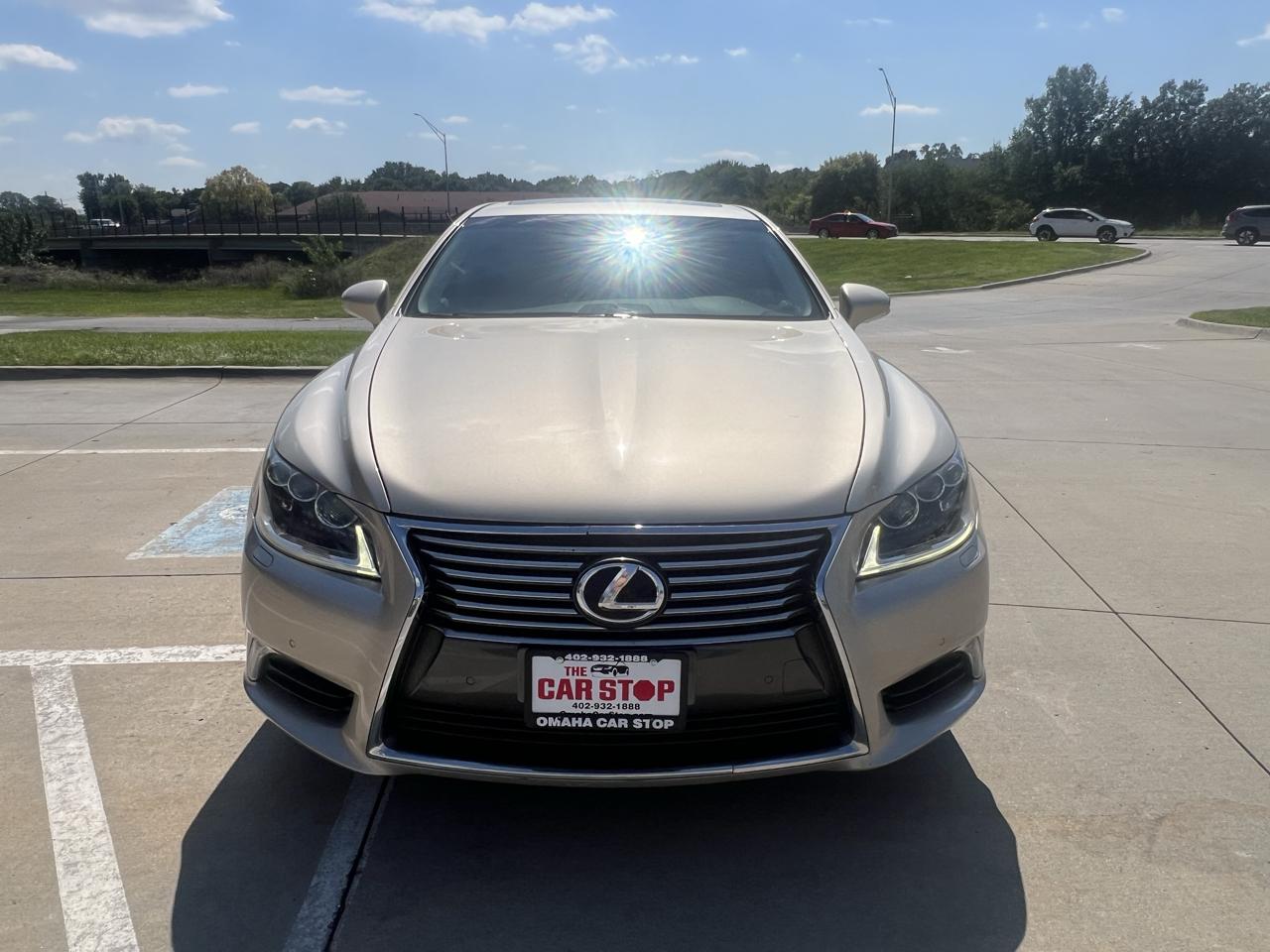 Lexus LS 460 4dr Sdn RWD 2013