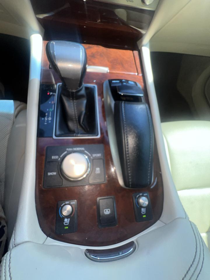 Lexus LS 460 4dr Sdn RWD 2013