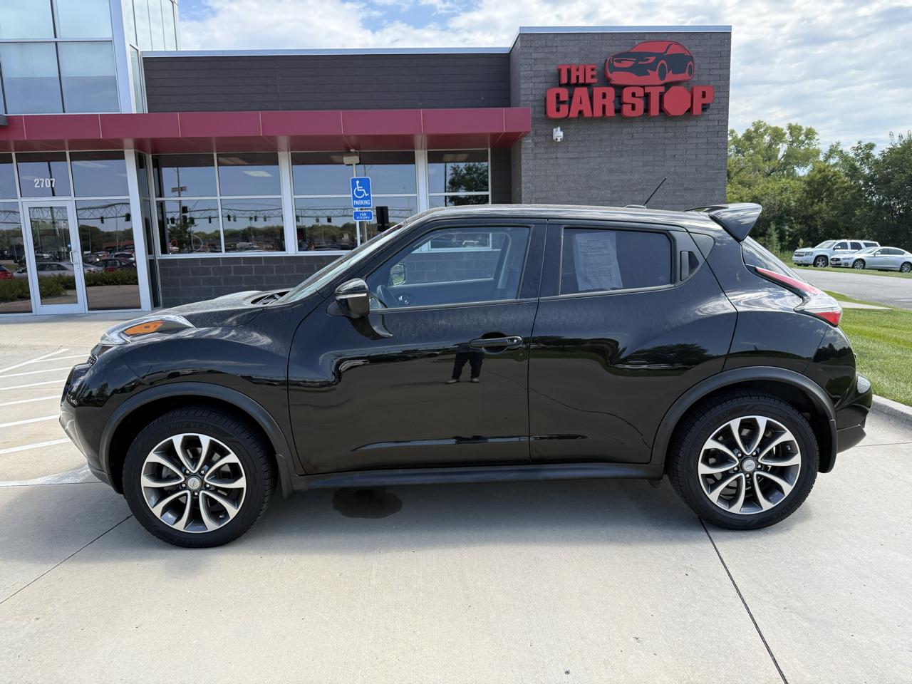 Nissan Juke AWD SV 2017